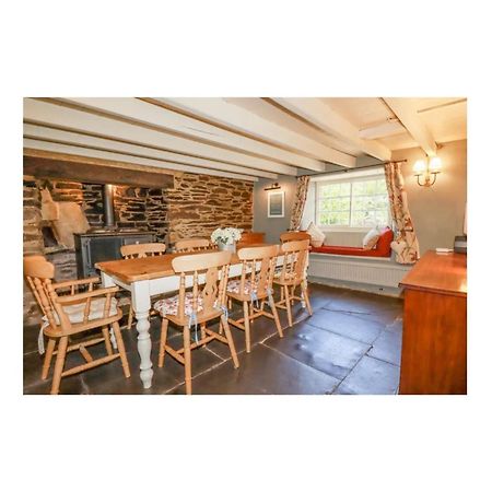 Meadowside Cottage, Characterful Grade 2 Listed Cottage Near To Wadebridge And Padstow Eksteriør billede