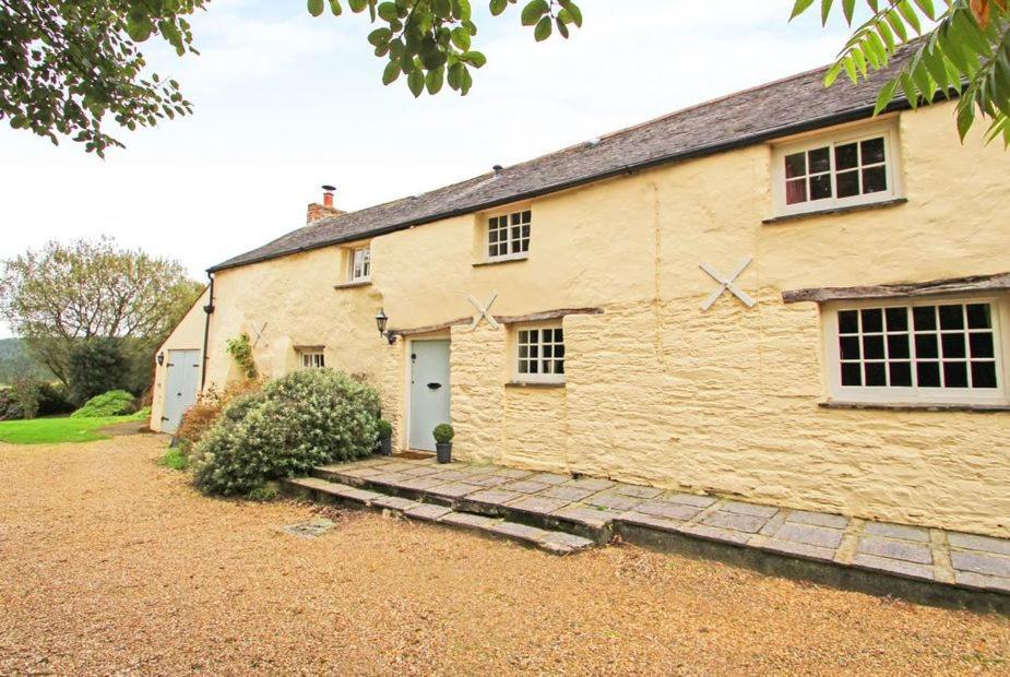 Meadowside Cottage, Characterful Grade 2 Listed Cottage Near To Wadebridge And Padstow Eksteriør billede