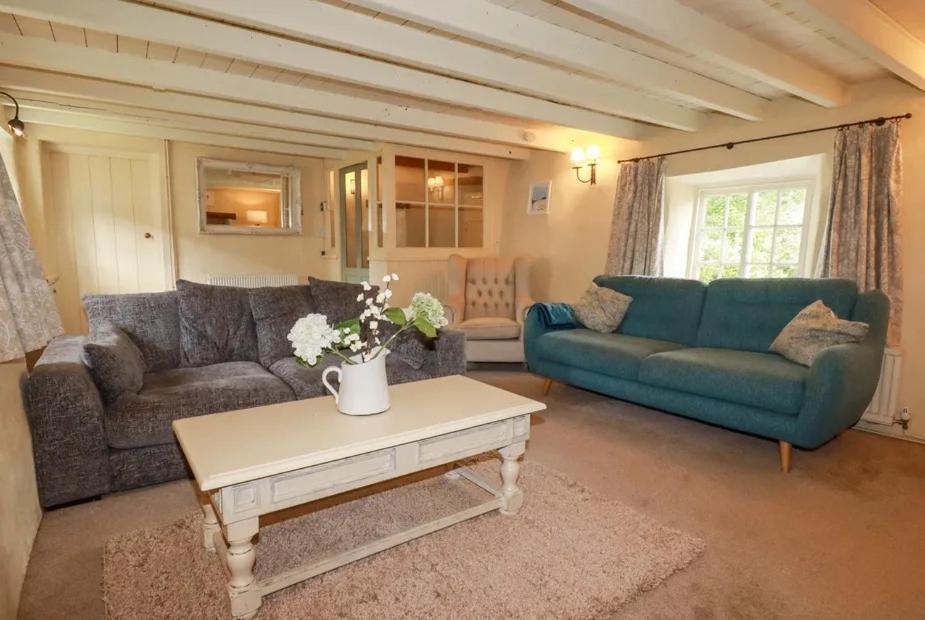 Meadowside Cottage, Characterful Grade 2 Listed Cottage Near To Wadebridge And Padstow Eksteriør billede