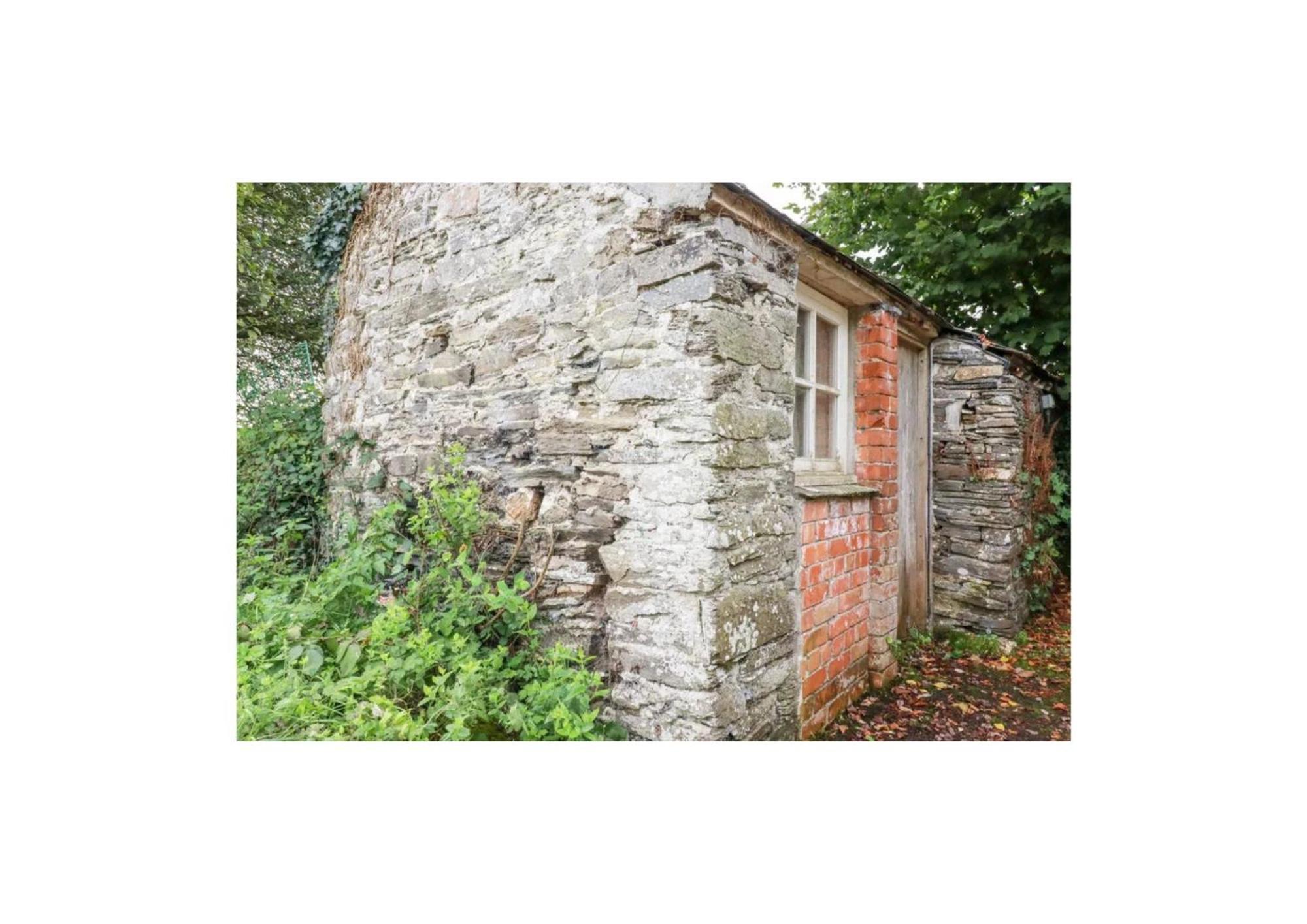 Meadowside Cottage, Characterful Grade 2 Listed Cottage Near To Wadebridge And Padstow Eksteriør billede